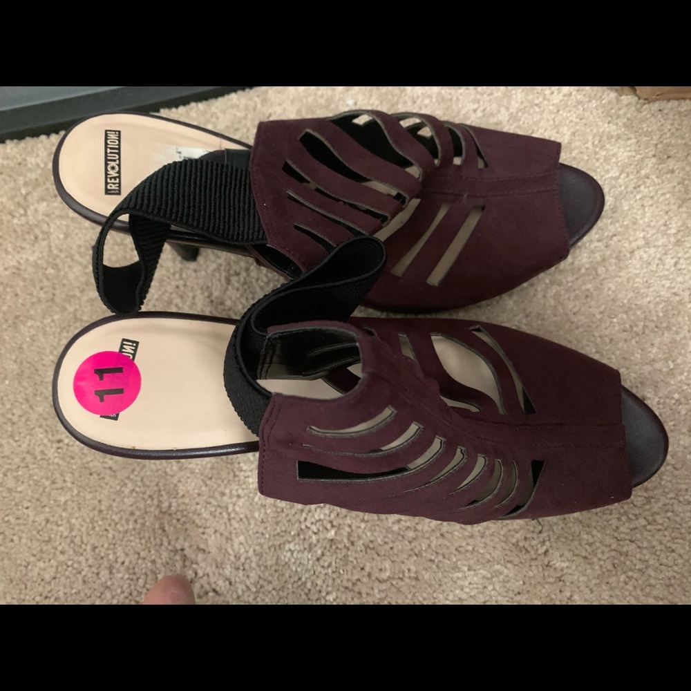 Woman’s Heel Sandal